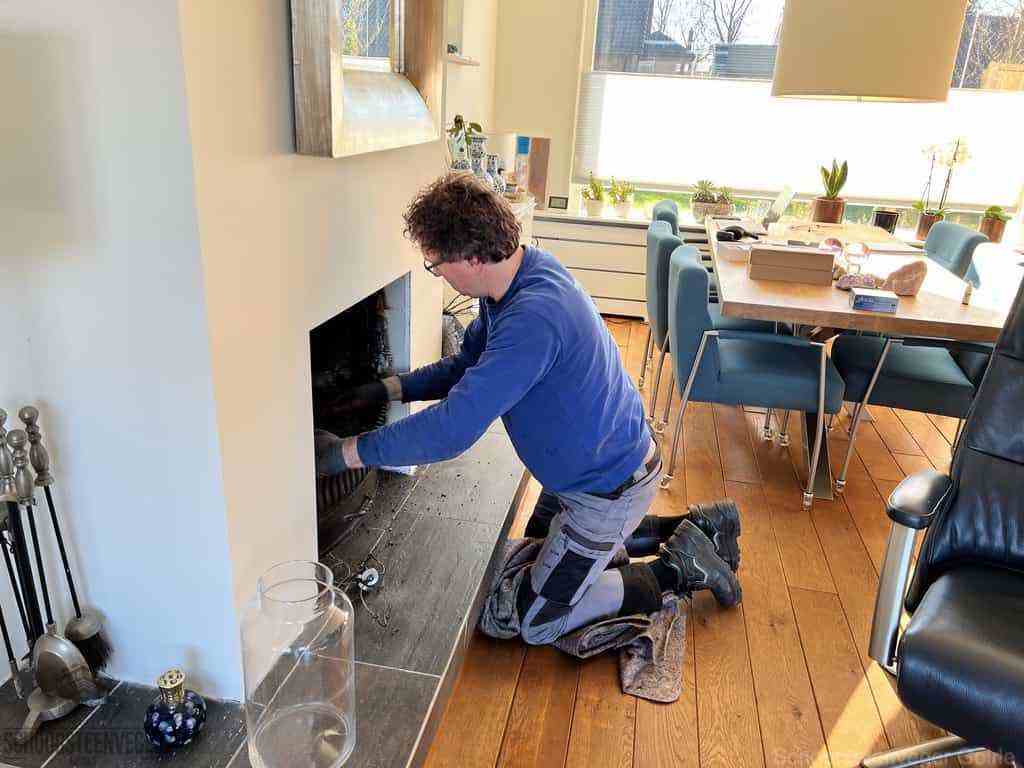 Schouwveger Goirle kleed schoorsteenreiniger Schouwveger Goirle kleed schoorsteenreiniger